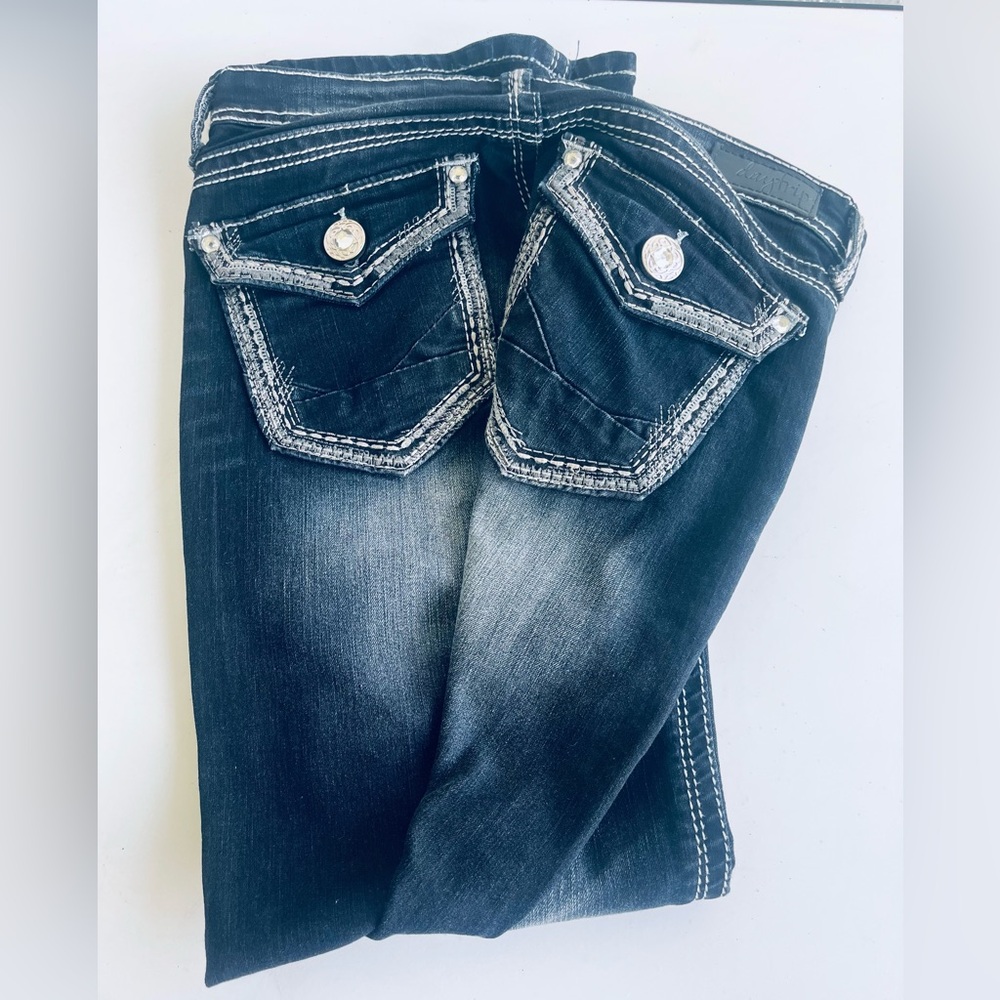 DAYTRIP Authentic Leo Bootcut Jeans